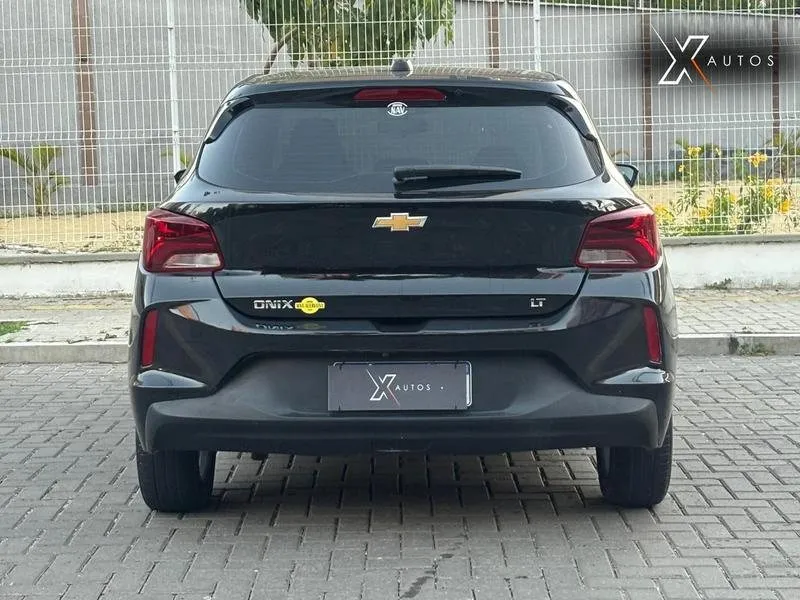 Chevrolet Onix 2023, foto 4 de 7
